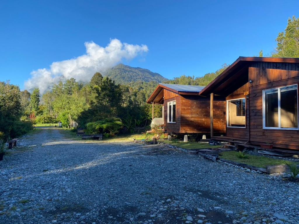 Cabanas & Tinajas Entre Volcanes Hornopiren Buitenkant foto